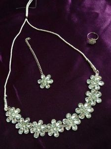 Crystal Necklace 🎀