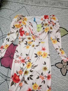 Floral Bodycon Dress (New With Tag)