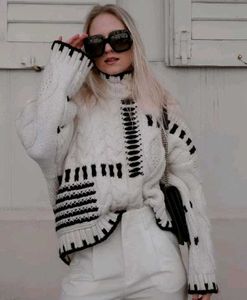 Zara Vintage Wear Aesthetic Sweater