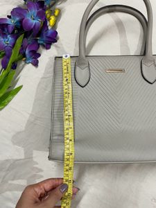 Bata Women Handbag