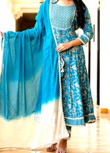 New Unused Floral Print Kurta Set