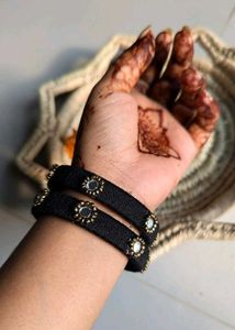 Black Bangles 🖤