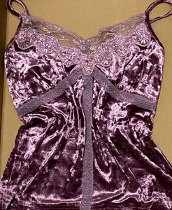y2k lace trim top
