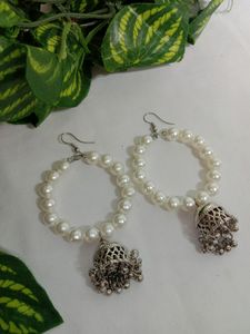 White Pearl Earrings (Women&#39;s)