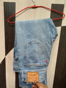 Levis Orignal jeans Ripped staright fit