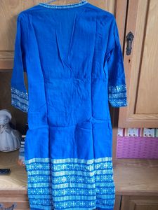 Aurelia Kurta