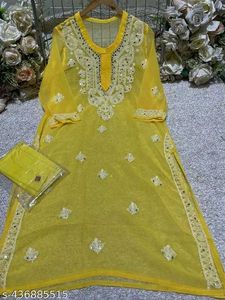 Lucknawi Chiknkari Kurti 🩷🎀💖❤️🫶🏻