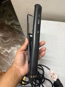 Alan Truman Mirror Titanium Straightener