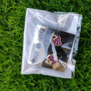 Cute Earring Sets (Combo Of 5 Pairs )
