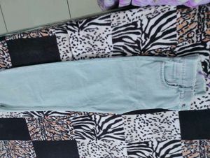 Straight Fit Jeans