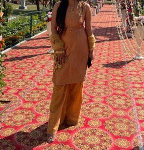 Elegant Gold Salwar Kameez Suit