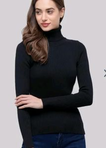 Turtle Neck Top🖤
