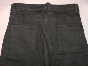 Black Straight Fit Jeans Unused