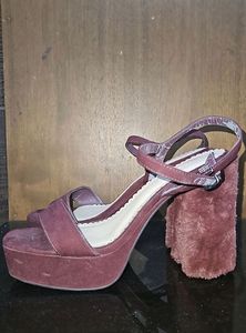 Charles&Keith original heels🪩