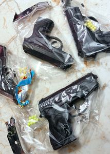 toy gun  With 500 bullets