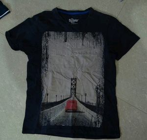 tee shirt