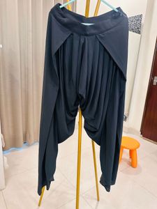 Elegant Black &amp; Gold Kurta