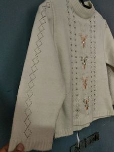 Girls Woolen Top