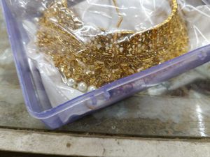 Beautiful Golden Nackless Sale Offer By Now..