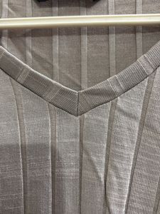 Ribbed V-Neck Tee