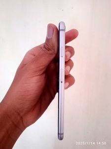 I Phone 6s Fully Working Condition.