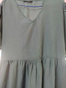 Green Puff Sleeve Midi Dress