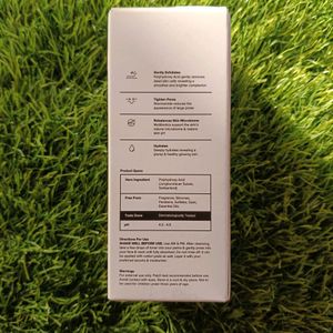 Minimalist Polyhydroxy Acid Face Toner