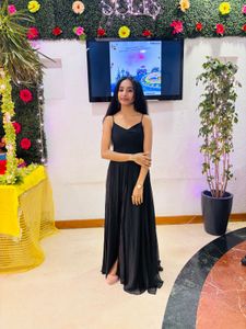 Elegant Black Maxi Dress