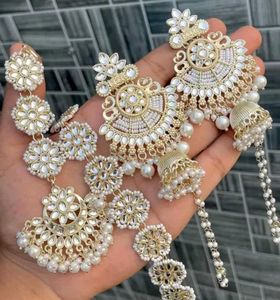 Kundan White Jewellery Sets