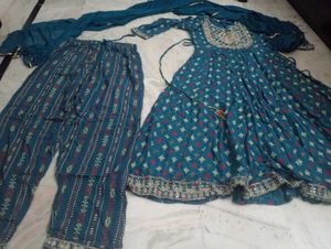 Elegant anarkali Kurta Set