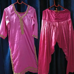 Pakistani Suit For Summers
