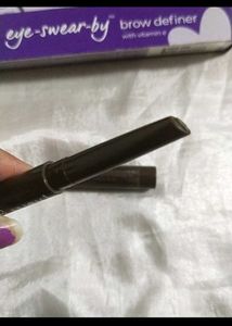 Plum Eye-Swear-By Brow Definer