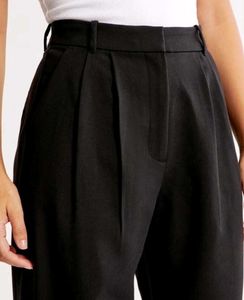 High-waisted Tailored Trouser