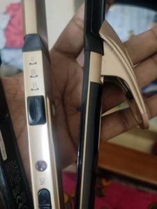 Hair Straightener