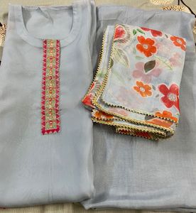 Floral Organza Salwar Kameez