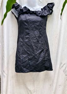 8156. CUTE BLACK MINI BODYCON