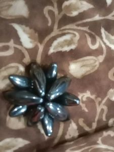Magnetic Hematite Stones