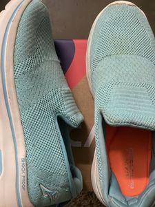 Campus Aqua Comfort Slip-on Sneakers