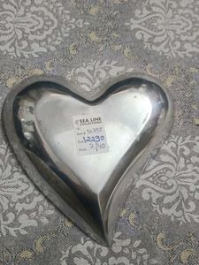 Centre Table Heart Shaped Dish