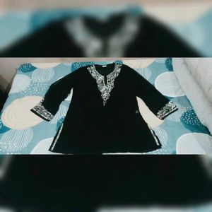 It&#39;s Very Beautiful Kurti And Gaun