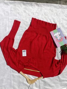 Chic Red Bow Sweater ❤️