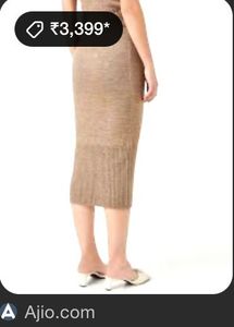 Dhamaka Sale Never Worn ✨Korean Knit Skirt