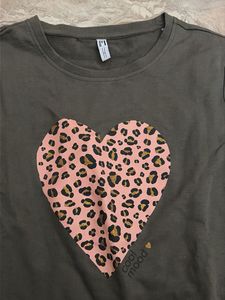 Cute Leopard Heart Top