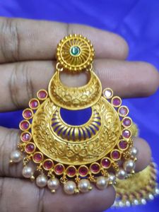Traditional Chandbali earings