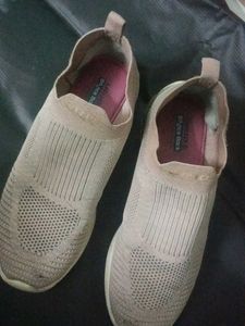 Comfortable For Walking Smooth Sole
