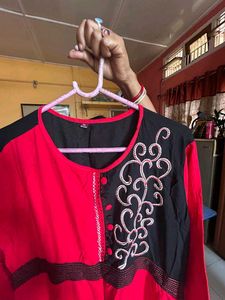 Red Kurta