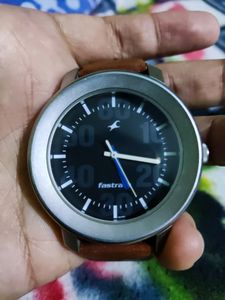 FASTRACK ANALOG WATCH
