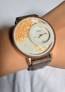 Elegant Women&#39;s Watch