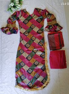 Unique Style Kurta Set