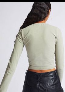 Hot Green Top